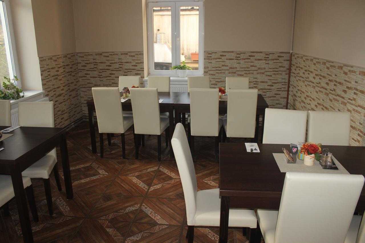 Penzion Vesely Zelezny Brod Exteriör bild